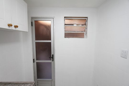 Cozinha de apartamento para alugar com 3 quartos, 100m² em Prado, Belo Horizonte