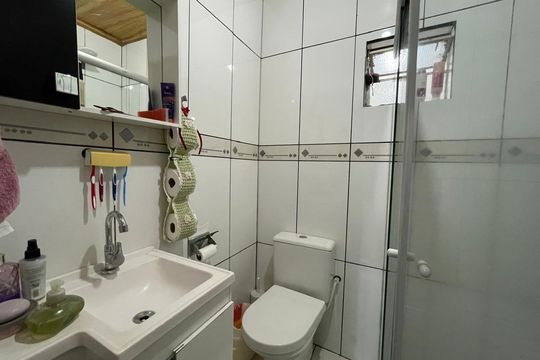 Banheiro de casa para alugar com 2 quartos, 90m² em Canudos, Novo Hamburgo