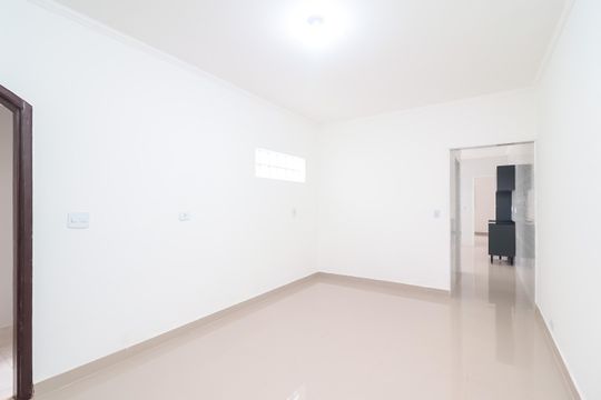 Casa para alugar com 1 quarto, 117m² em Limoeiro, São Paulo