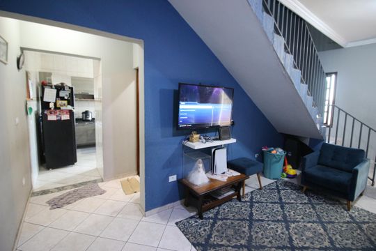 Sala de casa à venda com 3 quartos, 356m² em Km 18, Osasco