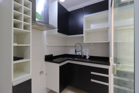 Cozinha de apartamento para alugar com 2 quartos, 48m² em Campestre, Santo André