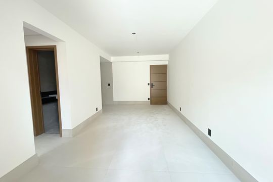 Sala de apartamento à venda com 2 quartos, 127m² em Santo Antônio, Belo Horizonte