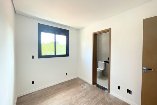 Suíte 1 de apartamento à venda com 2 quartos, 167m² em Santo Antônio, Belo Horizonte