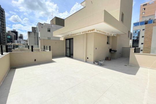 Terraço Cobertura de apartamento à venda com 2 quartos, 167m² em Santo Antônio, Belo Horizonte