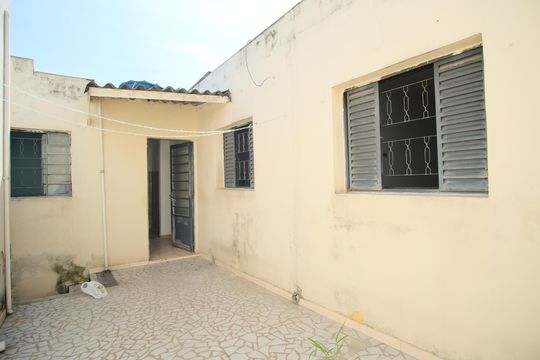 Entrada de casa para alugar com 2 quartos, 250m² em Vila Aricanduva, São Paulo