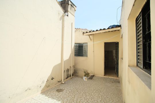 Entrada de casa para alugar com 2 quartos, 250m² em Vila Aricanduva, São Paulo