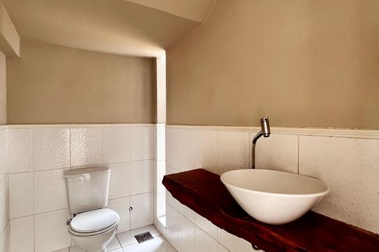 Lavabo de casa de condomínio à venda com 4 quartos, 356m² em Conjunto Habitacional Vila Santana (Sousas), Campinas