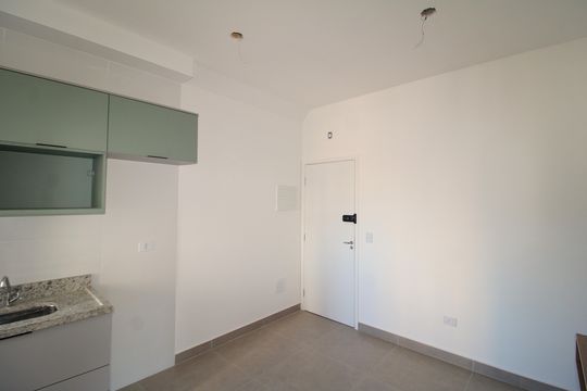 Sala / Cozinha de apartamento à venda com 2 quartos, 38m² em Vila Ester (zona Norte), São Paulo