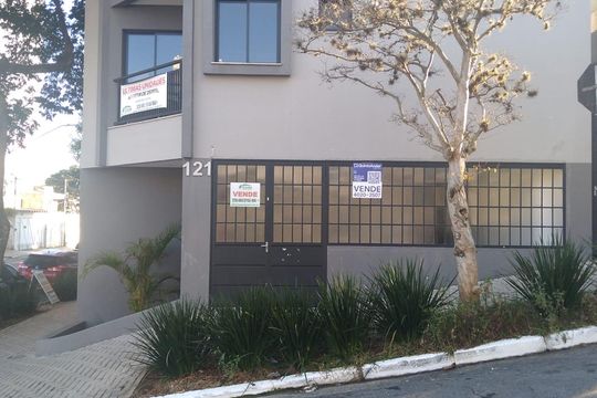 Fachada de apartamento à venda com 2 quartos, 38m² em Vila Ester (zona Norte), São Paulo