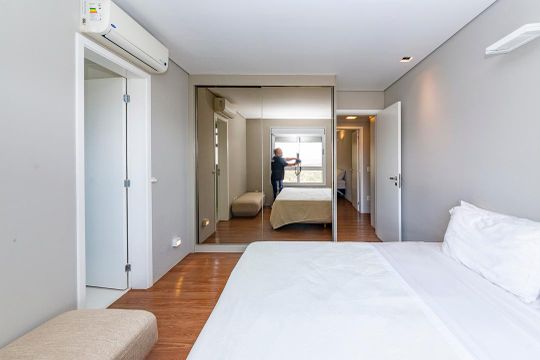 Suíte 4 de apartamento à venda com 4 quartos, 220m² em Vila Castela, Nova Lima