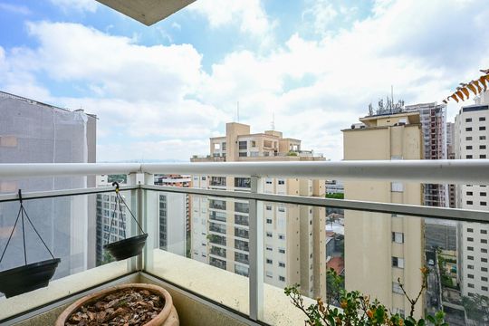 Varanda da Suíte 3 de apartamento à venda com 3 quartos, 161m² em Vila Progredior, São Paulo