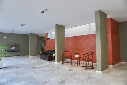 Hall de entrada de apartamento para alugar com 4 quartos, 135m² em São Pedro, Belo Horizonte