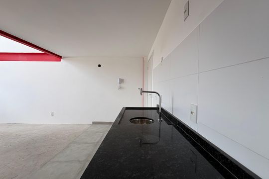 Cozinha de apartamento à venda com 1 quarto, 52m² em Santa Terezinha, Santo André
