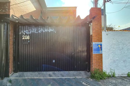 Fachada de casa à venda com 3 quartos, 182m² em Centro, São Bernardo do Campo