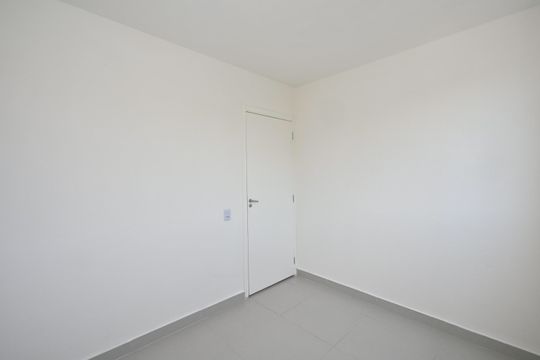 Quarto 2 de apartamento para alugar com 2 quartos, 43m² em Jardim Paris, São Paulo