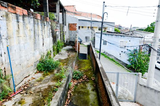 Entrada Social de casa para alugar com 2 quartos, 100m² em Jardim Acacio, Guarulhos