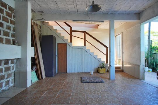 Garagem de casa à venda com 4 quartos, 190m² em Jardim Carvalho, Porto Alegre