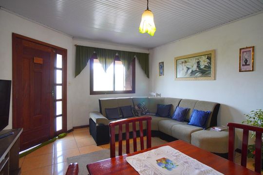 Sala de casa à venda com 4 quartos, 190m² em Jardim Carvalho, Porto Alegre
