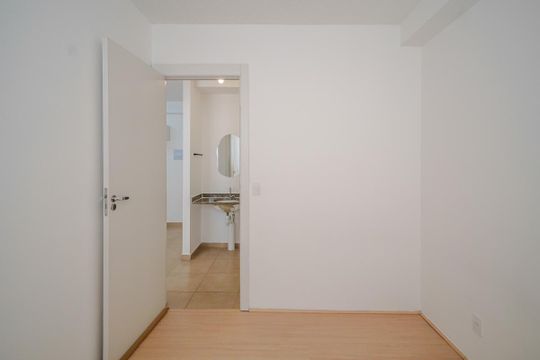 Quarto 1 de apartamento para alugar com 2 quartos, 37m² em Jaguaré, São Paulo