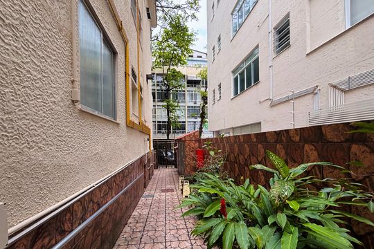 Área comum de apartamento para alugar com 1 quarto, 20m² em Copacabana, Rio de Janeiro