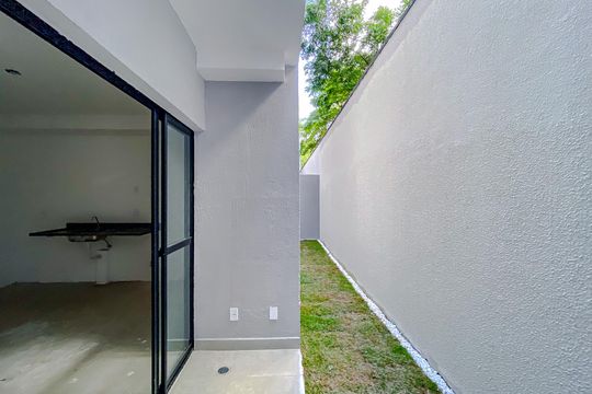 Vista do Quarto de kitnet/studio para alugar com 1 quarto, 54m² em Quarta Parada, São Paulo