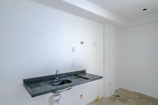 Cozinha de kitnet/studio para alugar com 1 quarto, 54m² em Quarta Parada, São Paulo