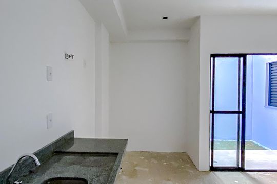 Cozinha de kitnet/studio para alugar com 1 quarto, 54m² em Quarta Parada, São Paulo