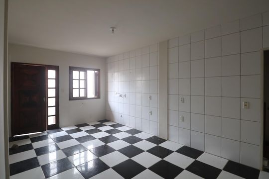 Casa de Condomínio à venda com 10 quartos, 300m² em Mathias Velho, Canoas