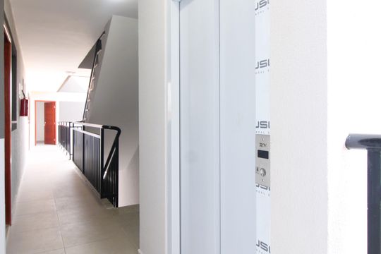 Área comum - Elevador de apartamento à venda com 2 quartos, 43m² em Vila Nova Mazzei, São Paulo