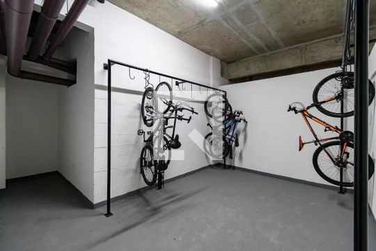 Área comum - Bicicletário de apartamento para alugar com 2 quartos, 48m² em Americanópolis, São Paulo