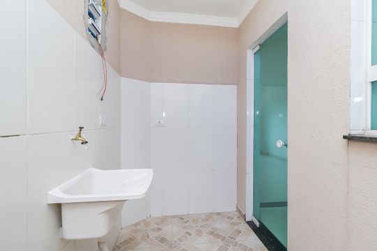 Área de Serviço de casa de condomínio para alugar com 2 quartos, 68m² em Itaquera, São Paulo
