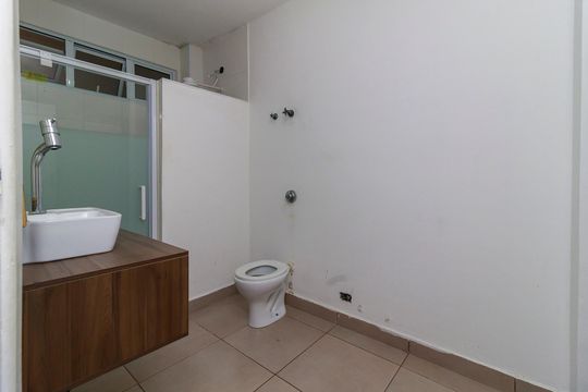 Banheiro de apartamento para alugar com 3 quartos, 102m² em Santo Amaro, São Paulo