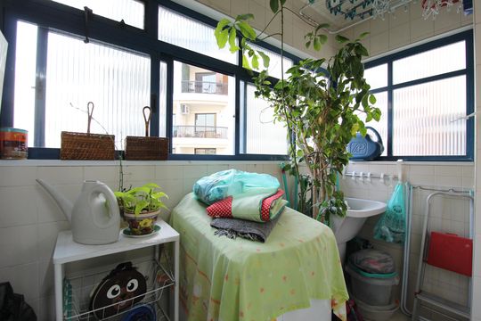 Cozinha e Área de Serviço de apartamento para alugar com 2 quartos, 70m² em Indianópolis, São Paulo