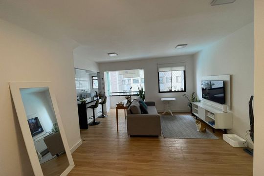 Cozinha de apartamento à venda com 2 quartos, 70m² em Vila Rosalia, Guarulhos
