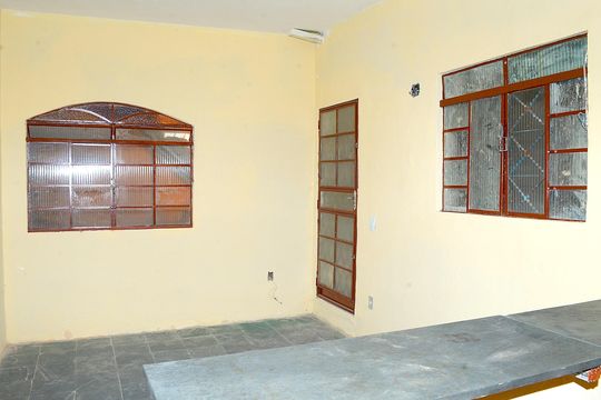 Casa para alugar com 2 quartos, 75m² em Belmonte, Belo Horizonte