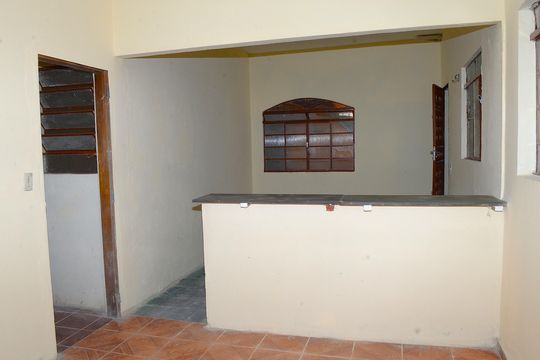 Vista da Sala de casa para alugar com 2 quartos, 75m² em Belmonte, Belo Horizonte