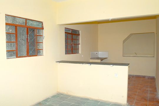 Sala/Cozinha de casa para alugar com 2 quartos, 75m² em Belmonte, Belo Horizonte