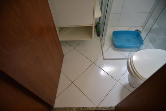 Banheiro Social de apartamento à venda com 2 quartos, 100m² em Jardim Santo Alberto, Santo André