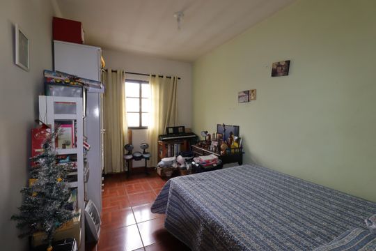 Quarto 2 de casa à venda com 3 quartos, 132m² em Vila Alpina, Santo André