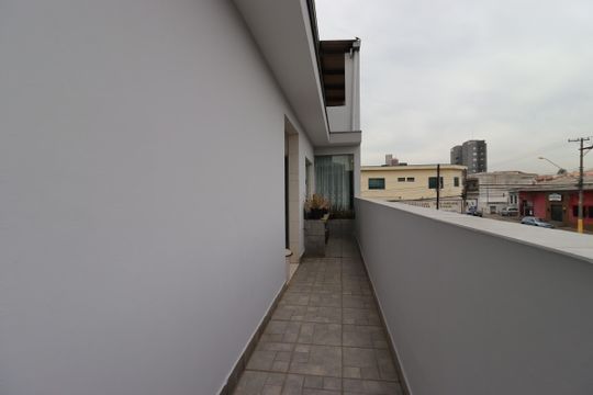 Corredor Externo de casa à venda com 3 quartos, 132m² em Vila Alpina, Santo André