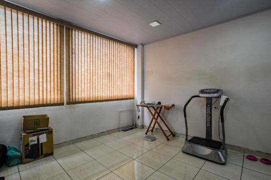 Escritório de casa à venda com 3 quartos, 150m² em Vila Curuçá, Santo André