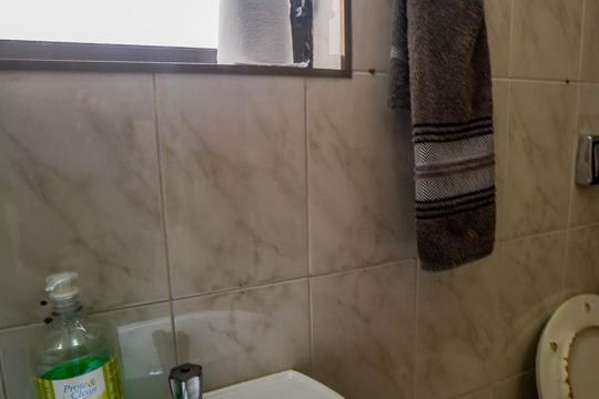 Lavabo de casa à venda com 3 quartos, 150m² em Vila Curuçá, Santo André