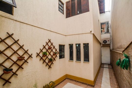Quintal de casa à venda com 3 quartos, 150m² em Vila Curuçá, Santo André