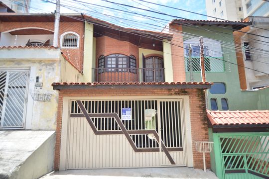Fachada de casa à venda com 3 quartos, 125m² em Vila Valparaíso, Santo André