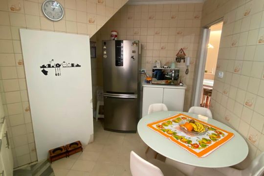 Casa à venda com 3 quartos, 259m² em Utinga, Santo André