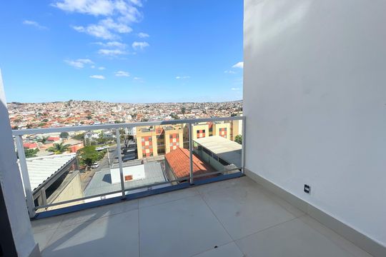 Vista da Varanda da Cozinha de casa à venda com 3 quartos, 190m² em Manacás, Belo Horizonte