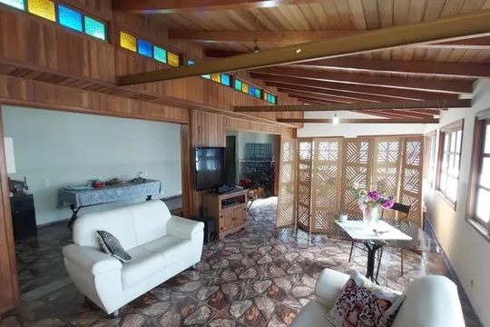 Sala de casa à venda com 3 quartos, 355m² em Sarandi, Porto Alegre