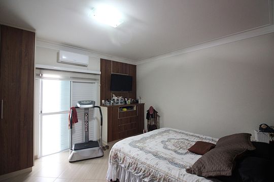 Suíte 01 de casa à venda com 4 quartos, 298m² em Santa Terezinha, São Bernardo do Campo