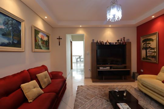 Casa à venda com 3 quartos, 187m² em Santa Maria, Santo André