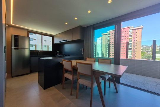 Apartamento à venda com 2 quartos, 122m² em Lourdes, Belo Horizonte